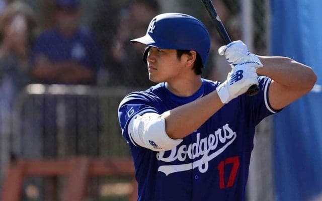 【MLB】「伝説が今始まる……」大谷翔平のOP戦デビューに、国内外から熱視線　エ軍同僚との再会にも期待
