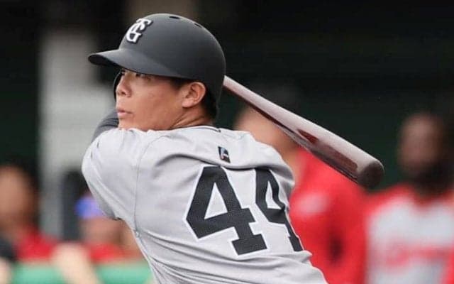 「この2人は本物」　オープン戦序盤で早くも球団大物OBを認めさせた巨人のスーパールーキーとは