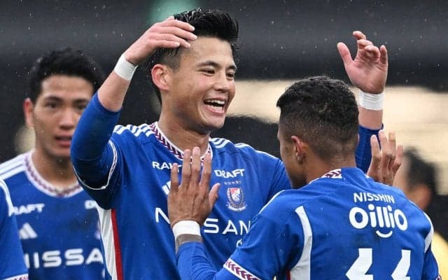東京ヴェルディVS横浜Ｆ・マリノス、Ｊリーグ開幕戦に見た31年の時の流れ だが選手たちは「今」を戦っていた