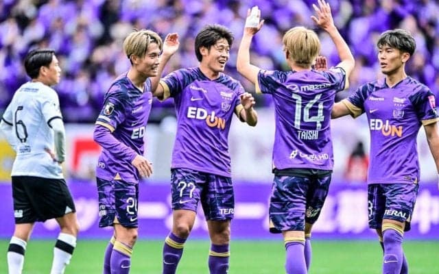 【J1開幕戦で分かった“順当上位陣”と“不安組”の現在地(1)】連覇目指す神戸、前評判の高い広島、川崎、横浜、ポポヴィッチ鹿島が好発進……「決めるべき人が決めて勝つ」の強さ