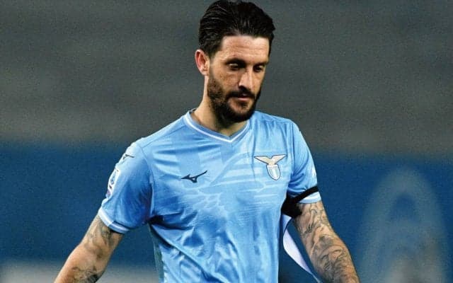 「バイエルンのことを考えたら頭が…」国内で苦悩続くラツィオ、L・アルベルトも苦心「一歩前進して二歩後退の繰り返し」