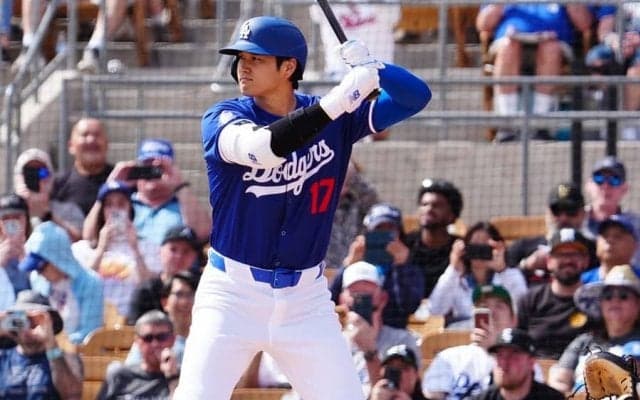 大谷翔平の“初打席”で異様な光景「世界のインフルエンサー」「全ての視線が集中」