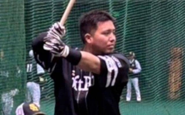 ソフトバンク山川穂高が古巣西武に強烈な一発　どすこいポーズに賛否両論「強心臓すぎて笑える」の声も