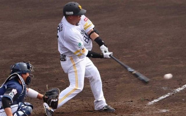 山川穂高、古巣・西武から一発も「意識してなかった」　どすこい披露「やり続けます」