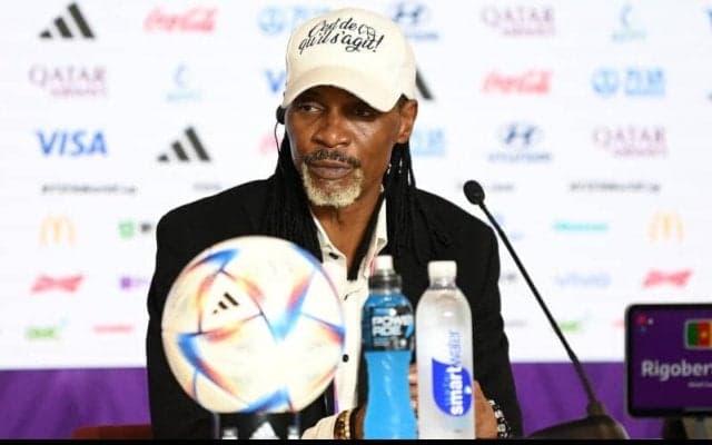 カメルーンを率いたリゴベール・ソング監督が退任…エトー会長が明かす｢サッカーの世界は厳しいもの｣