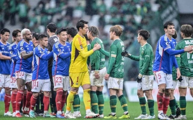 東京V「欧州と同じ目線と2点目の遠さ」横浜FM「トップ下の不在とポステコグルー時代への回帰」【2024年J１開幕節で見えた「現在のチーム力」「移籍の成否」の激論】(3)