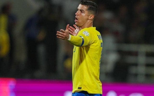 相手サポーターの「メッシ」コールに卑猥なジェスチャーで応戦したC・ロナウドに1試合の出場停止処分と罰金120万円