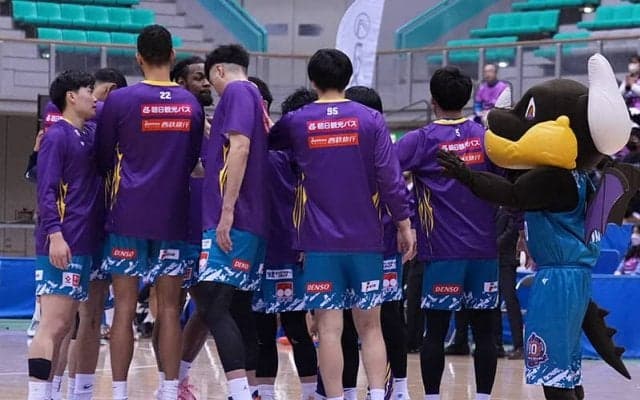 B2山形のメディカルトレーナーが急逝…第24節の越谷戦は喪章を着けてプレー