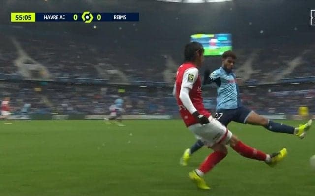 「仲間たち決めてくれよおおお」伊東純也、渾身の鬼スルーパス炸裂で完璧チャンスメイクも相手GKがファインセーブ！1試合2度目の“アシスト未遂”に「次節は報われて欲しい」