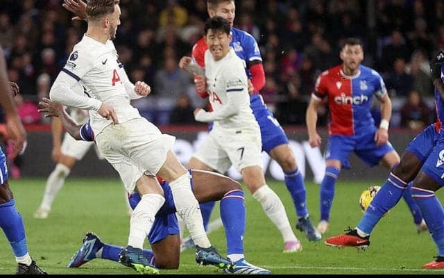 【プレミアリーグ第27節プレビュー】今季2度目のマンチェスターダービー！　休養十分スパーズは新生パレスと対峙