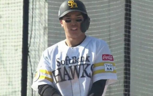 鷹のドラ3ルーキーが躍動の2安打2打点　西武では“空席”争う21歳と24歳がアピール