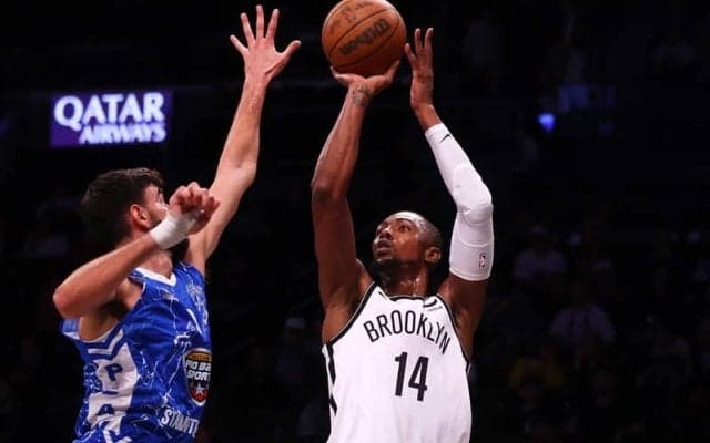 センター2人をケガで欠くレイカーズがハリー・ジャイルズ3世と2ウェイ契約を締結