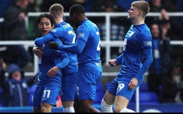 バーミンガム三好康児が巧みな胸トラップからの右足弾！　2戦ぶりとなる今季6ゴール目