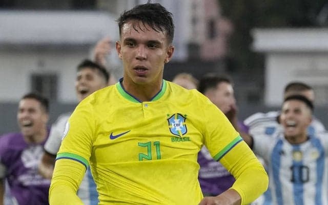 ブラジル人記者が嘆く「サッカー王国」の没落 五輪予選敗退は氷山の一角にすぎない