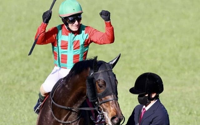 【弥生賞】デムーロ「返し馬から印象が良かった」コスモキュランダが抜け出し波乱