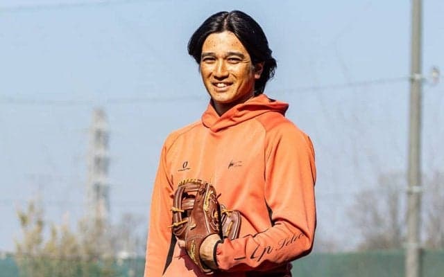 視力0.01なのに守備「めちゃウマ」　フォロワー3万超、気鋭コーチの“内野の悩み”解決策