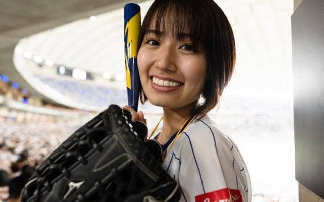 博多美女が絶叫投球「ええええ」　衝撃の豪快フォームが“CY賞右腕”「めっちゃいい球」