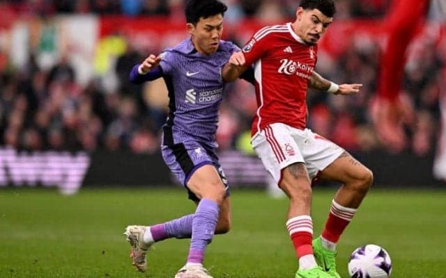 劇的決勝弾につながった遠藤航の”渾身プレス”に地元メディアが脚光！「エンドウの貢献が無ければ勝利はなかった」