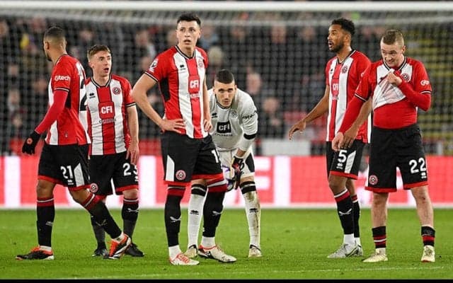 ホームで3試合連続大量失点…守備崩壊の最下位シェフィールド・Uに苦言の声「恥ずべきこと」