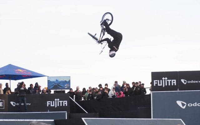 5年ぶりの世界大会は波乱の展開。そんな戦いを制したのは。「UCI BMX FREESTYLE WORLD CUP ENOSHIMA JAPAN」