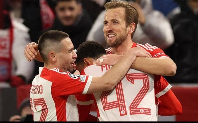 ケイン&ミュラー弾のバイエルンがラツィオに快勝で逆転突破、5季連続ベスト8進出【CL】