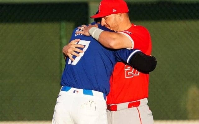 “2人の絆”が「尊いなぁ」　大谷＆トラウトのハグ大反響…「トラウタニ」トレンド入り