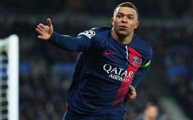 ゴールネットが破損！ムバッペの強烈弾にファン唖然「ネットぶっ壊してる」「怖すぎる」「1人だけ異次元」