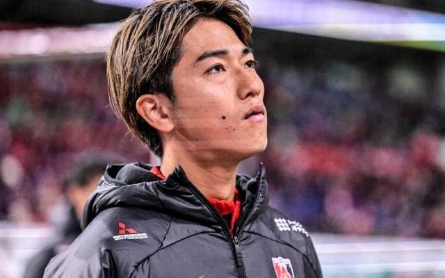 【浦和・小泉佳穂が語る“へグモ式４ー３ー３”の課題と可能性(1)】東京V戦で“前のスペース”を有効に使えなかった理由……小泉に直接聞いた“ピッチ上で感じていたこと”
