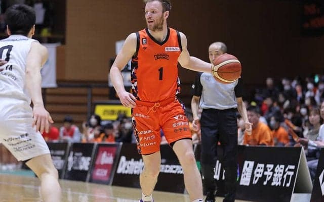 愛媛がタッカー・ヘイモンドの退団を発表…「チームメートと素晴らしい時間を過ごせました」