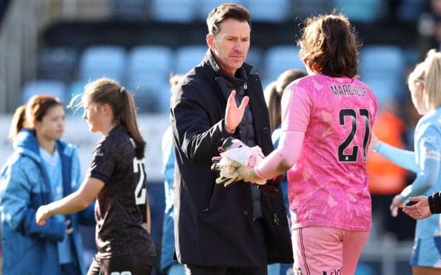 長谷川唯をアンカーに抜擢、シティのテイラー監督が3年間の契約延長「我々の野心は常にトップになること」