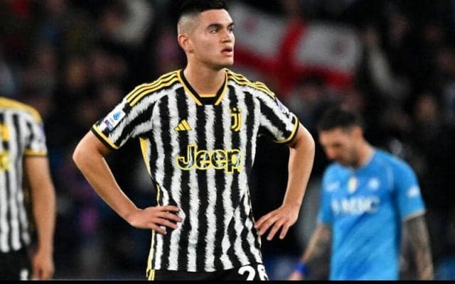 ユベントス、今冬にレンタルで加入したアルカラスが右ハムストリングのケガで離脱…