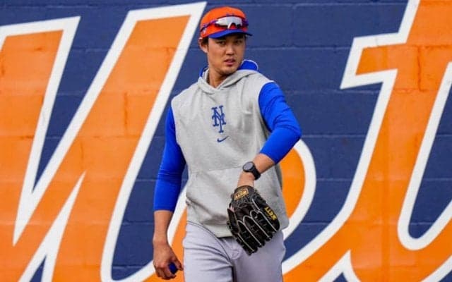 藤浪晋太郎“新天地デビュー”は1回無失点　最速152キロで3者凡退「球速はいつでも上がる」