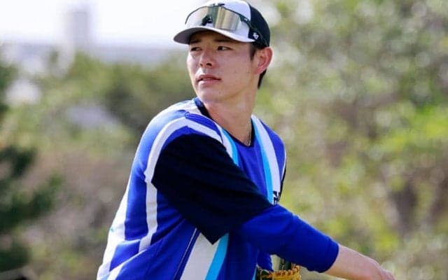 衝撃の“11回無失点”…逸材は「なぜ戦力外？」　浮き上がる魔球「新人王とれる」