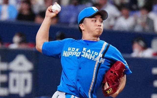 167cmで衝撃156キロ「超人だろ」　自己最速続出…ハム投手陣が「魔改造始めてる」