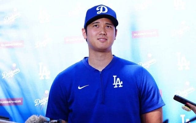 大谷翔平、フュージョンの舞台裏　ドラゴンボール好きコーチと合体技「彼からやろうと」