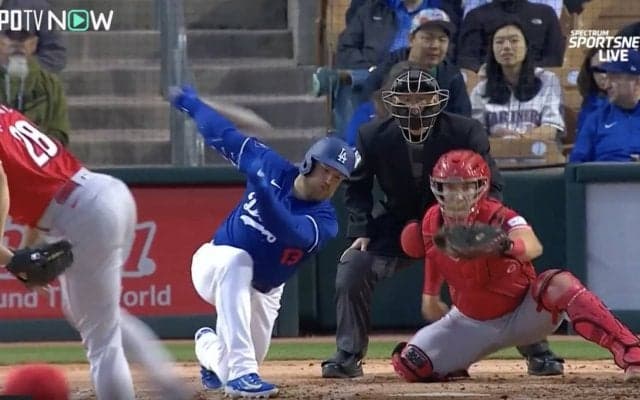 “極悪すぎる”ドジャース打線をねじ伏せた！「ベッタニマン」完封＆3者連続三振を炸裂する瞬間　日ハム・ソフトバンクの元・助っ投が4回完全6Kの圧巻ピッチング