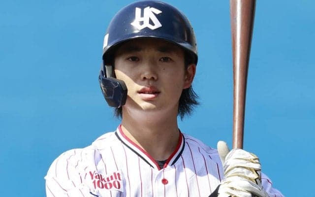 「野球選手として死んだと思った」大ケガからの再起　長岡秀樹はヤクルト復活のカギを握る