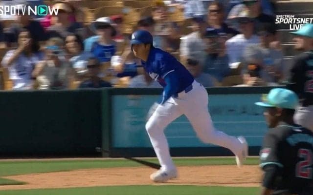 大谷翔平“泣きの1打席”で取り戻した笑顔 今季初の4打席目で強烈打放ちベンチでニッコニコ