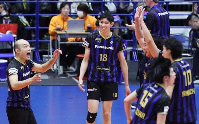 VリーグV1男子　パナソニックがV・レギュラーラウンド首位通過を確定   