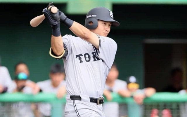 存在感増す巨人の黄金ルーキー　ポスト門脇にも浮上する「内野のユーティリティ」とは