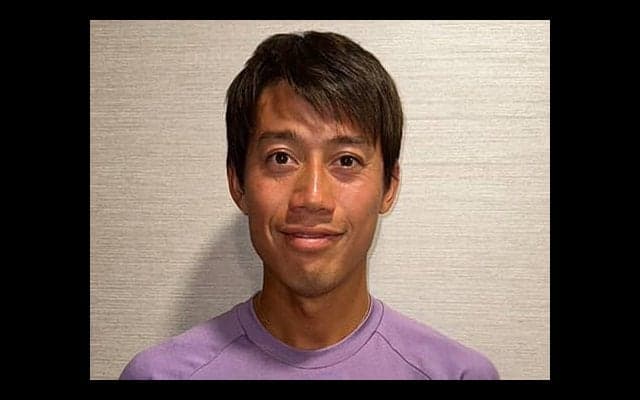  錦織圭着用シューズを出品 