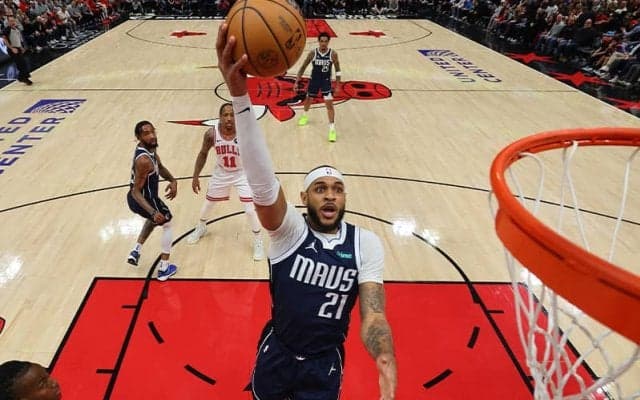 マブスのダニエル・ギャフォードが高精度なシュートを披露…28本連続ノーミスでFG成功