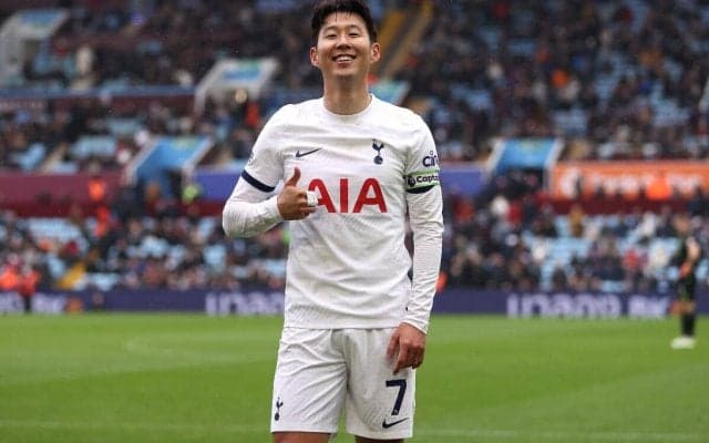 「なんて謙虚なんだ」ソン・フンミンの振る舞いに称賛の嵐！試合後のゴミ拾いが話題に「彼を嫌いな人はいない」