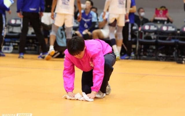 早大ＯＢが活躍！内定選手擁する東レと東京ＧＢが熱戦を繰り広げた！