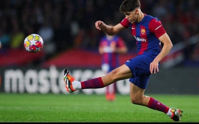 バルサの17歳CBクバルシが初CLでMOMに　「人生で最高の日の1つ」