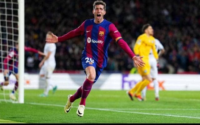 「彼には生涯バルセロナで」　初CLで堂々プレーの17歳CBクバルシを主将も絶賛