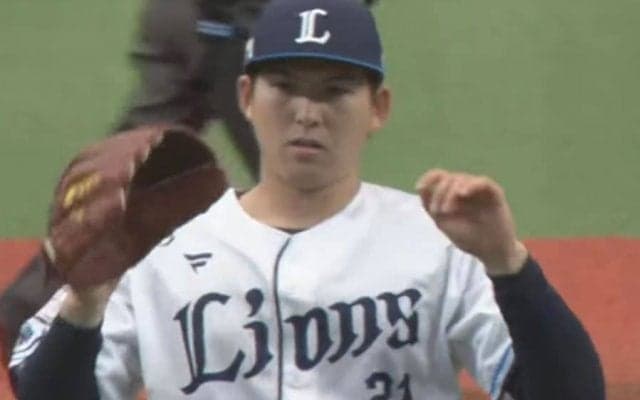 衝撃の3連続K…競合左腕が「とんでもない化け物」　無双投球が「並のルーキーでない」