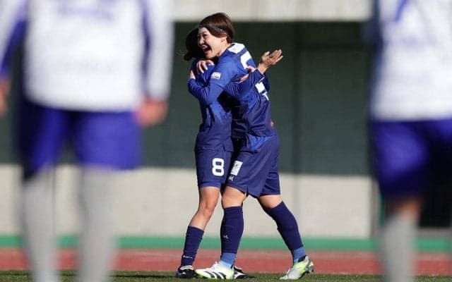 「狙ってこれは超ゴラッソ！」EL埼玉のルーキー、WEデビュー戦で直接CK弾の栃谷美羽に脚光「今後の活躍が楽しみ」