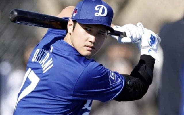 「犯罪的だ」大谷翔平への米放送局の“不当評価”にド軍専門サイトが猛反論！「オオタニより上が8人もいるわけない」