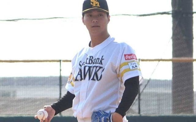 新人24歳は「逆転開幕1軍ある」　指揮官も太鼓判…続く快投にファン熱狂「全てが一級品」